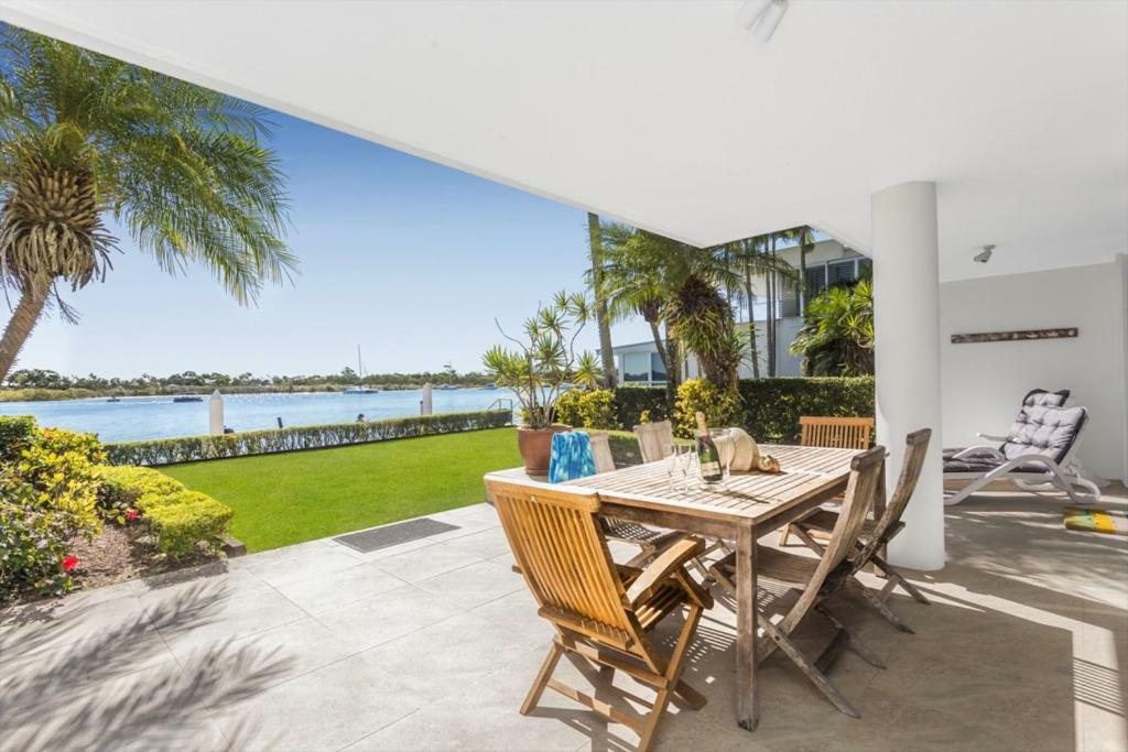 Noosa Quays Aparthotel Εξωτερικό φωτογραφία
